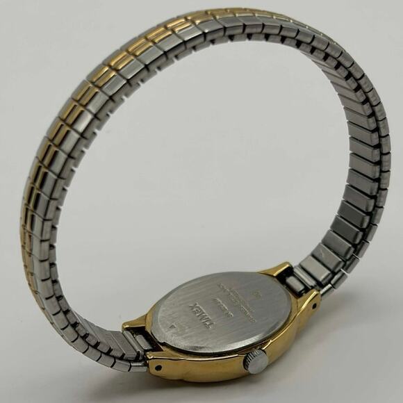 Stunning Silver & Gold Timex Watch - Picture 4 of 4
